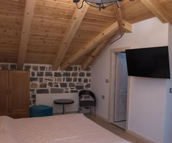 Luxury Saint Sofia Voskopojë