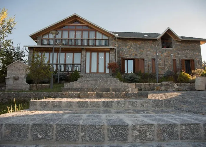 빌라 Luxury Saint Sofia Voskopojë